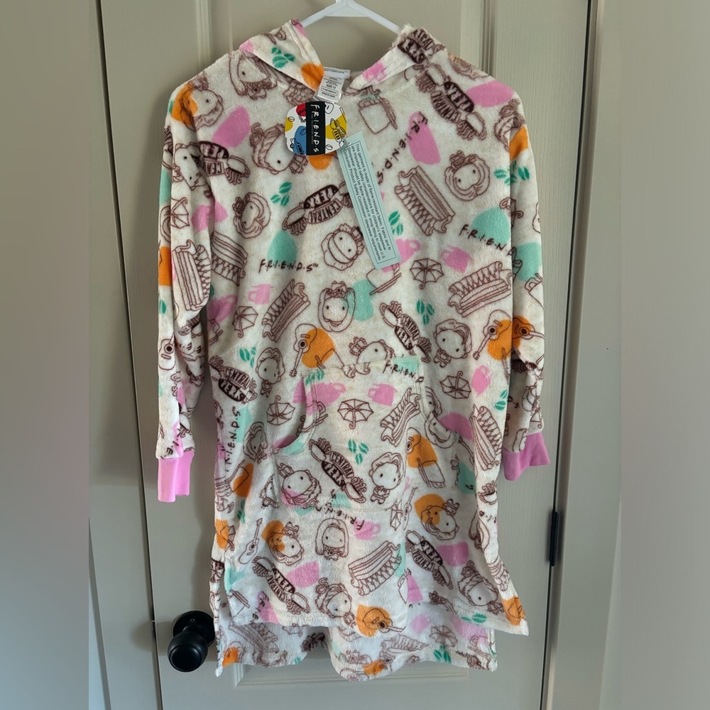 FRIENDS Themed Hooded Dress/loungewear Brown and Pink Accents nwt size 12